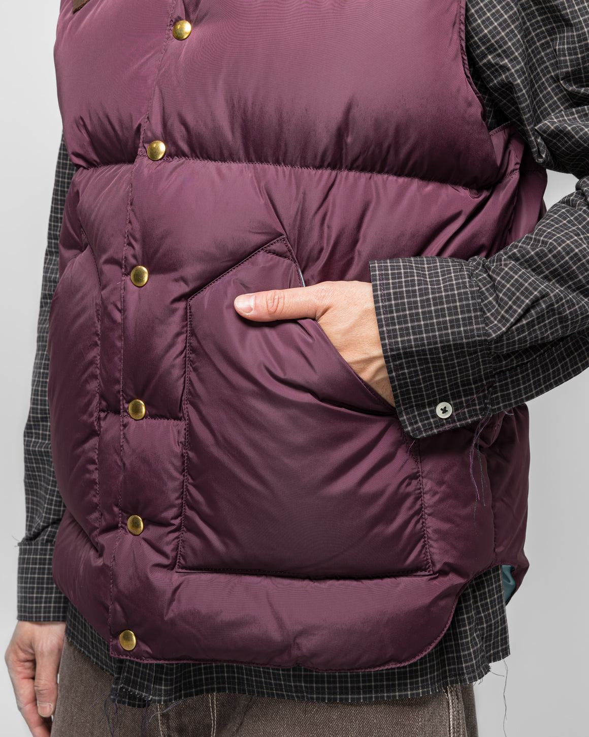 Rocky Mountain Featherbed - Down Vest - Plum - UP THERE