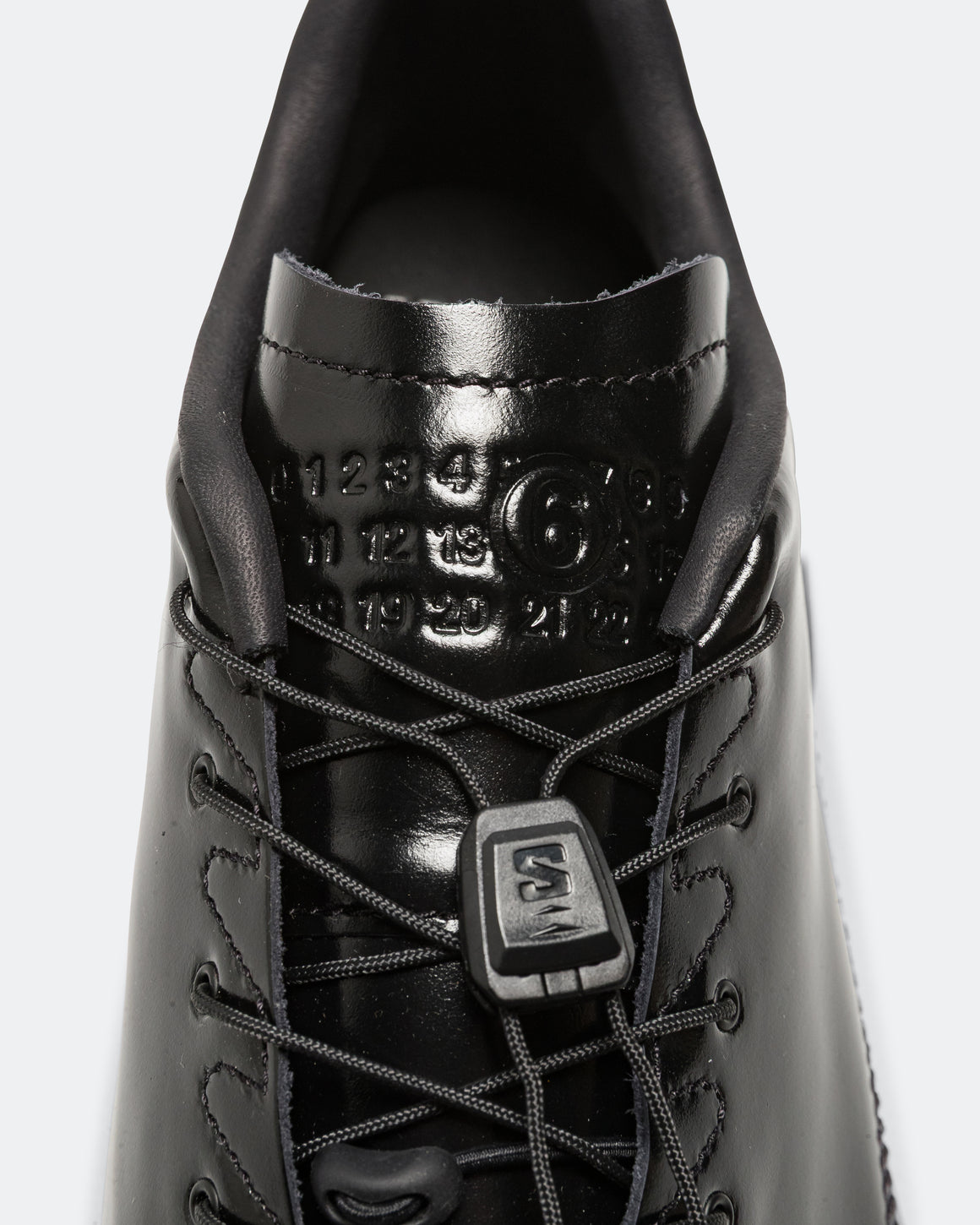MM6 - CROSSDERBY-MM6 x Salomon - Black - UP THERE