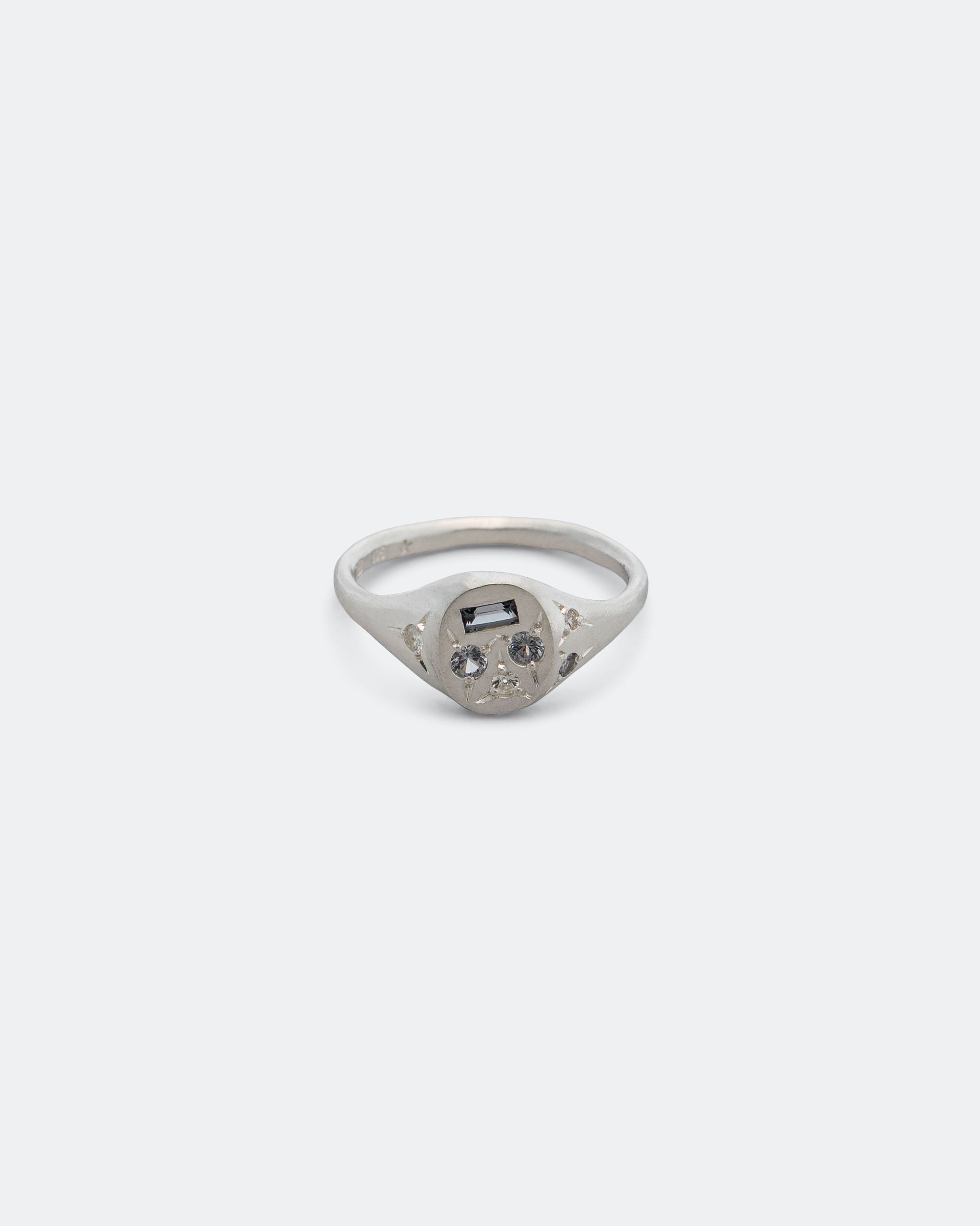 Seb Brown - Treasure Ring - 925 Silver/Grey | UP THERE