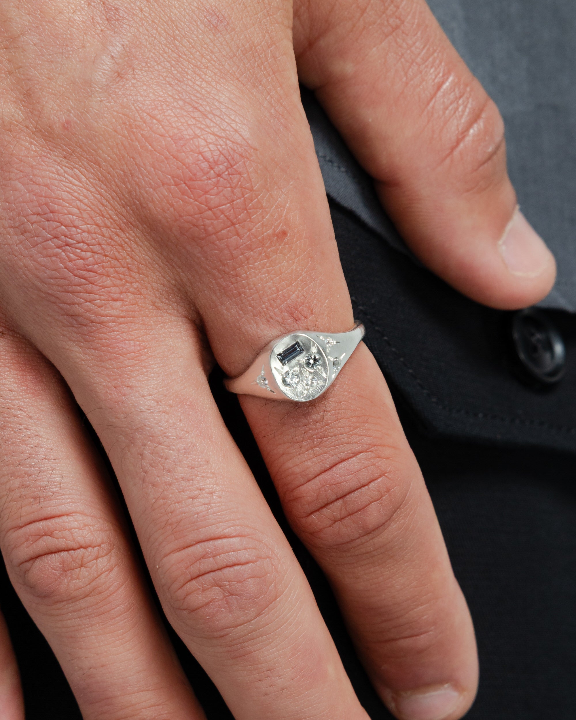 Seb Brown - Treasure Ring - 925 Silver/Grey | UP THERE