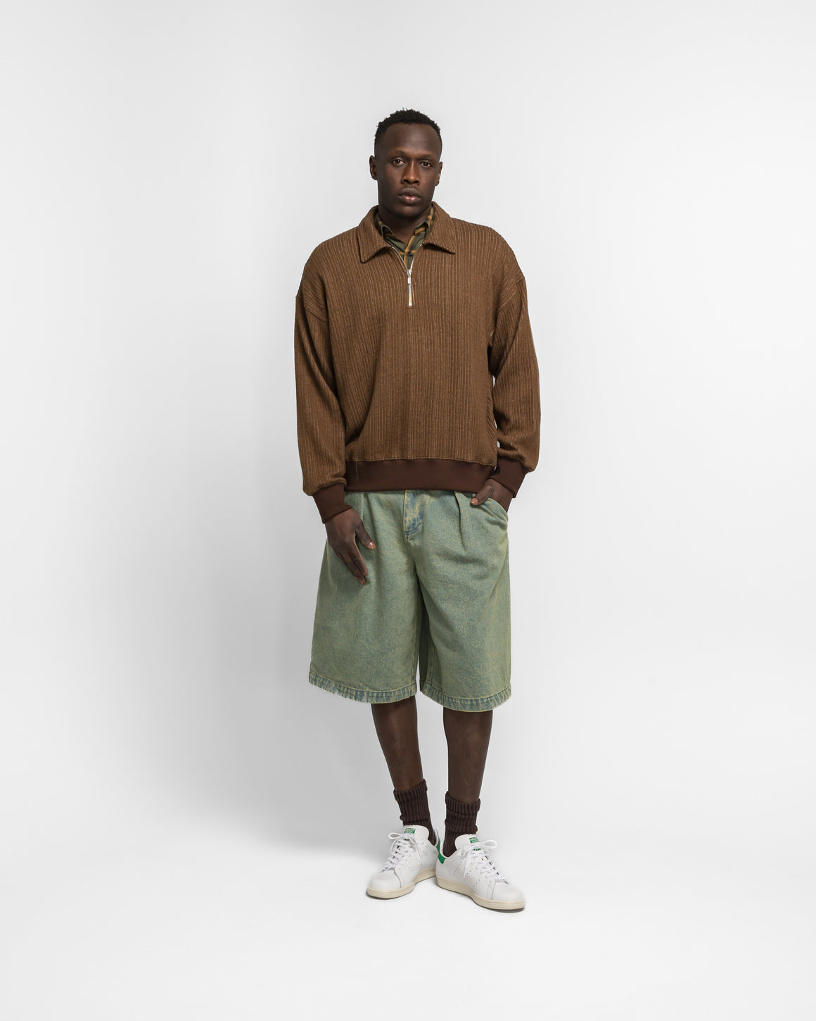 Song for the Mute - Classic Collar Zip Pullover - Brown - UP THERE