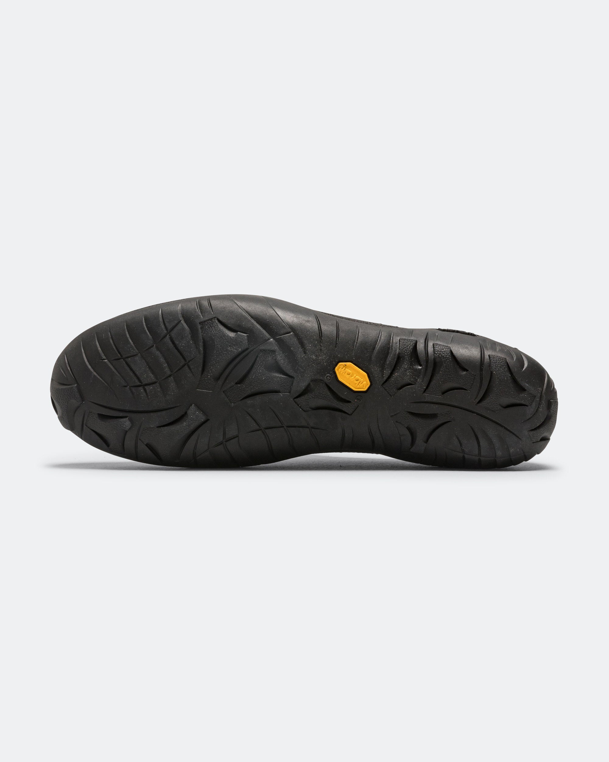Tarvas - Wanderer - Almond Suede | UP THERE