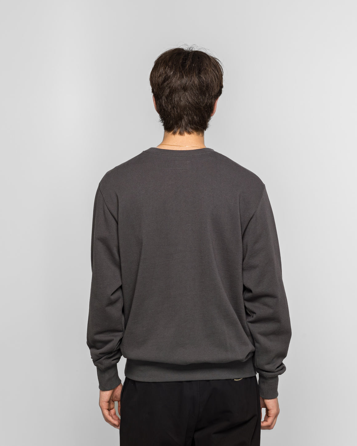 thisisneverthat - OL-Logo Crewneck - Charcoal - UP THERE