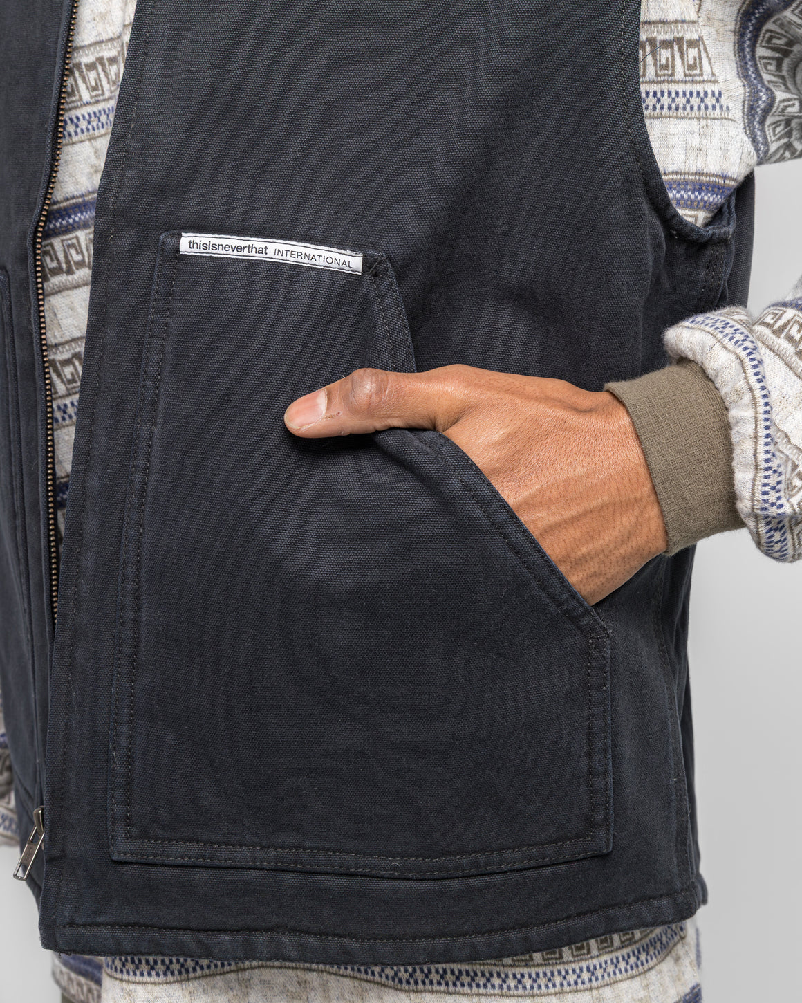 thisisneverthat - Washed Duck Vest - Navy - UP THERE