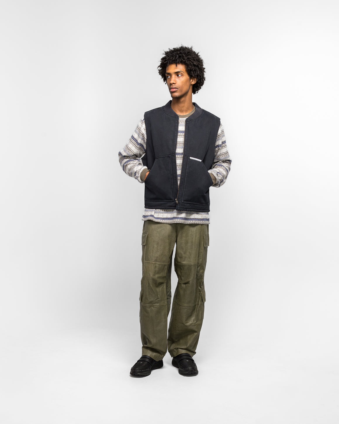 thisisneverthat - Washed Duck Vest - Navy - UP THERE