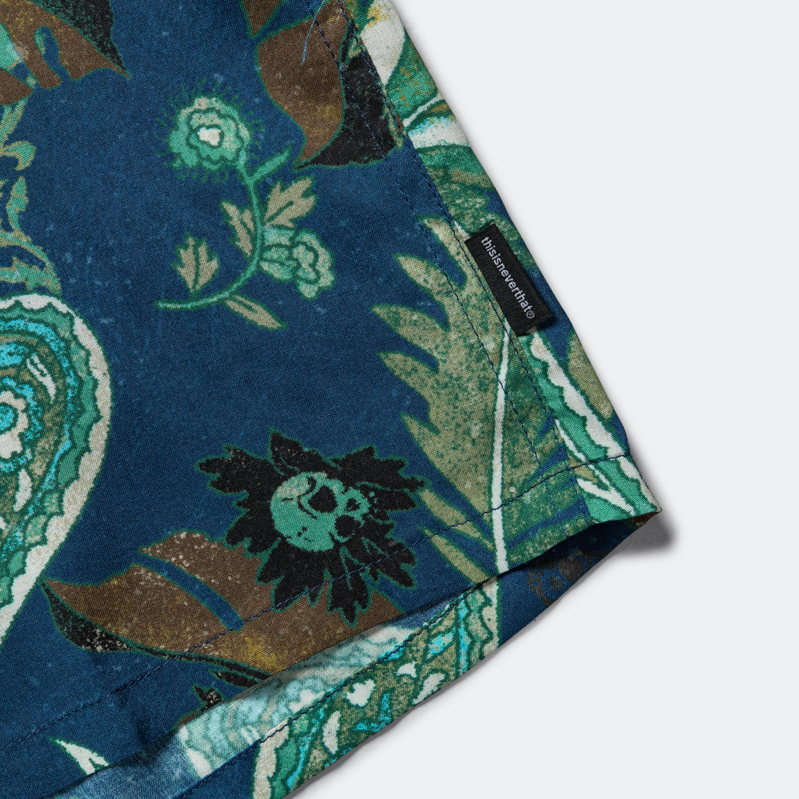 thisisneverthat - Weird Paisley SS Shirt - Navy - UP THERE