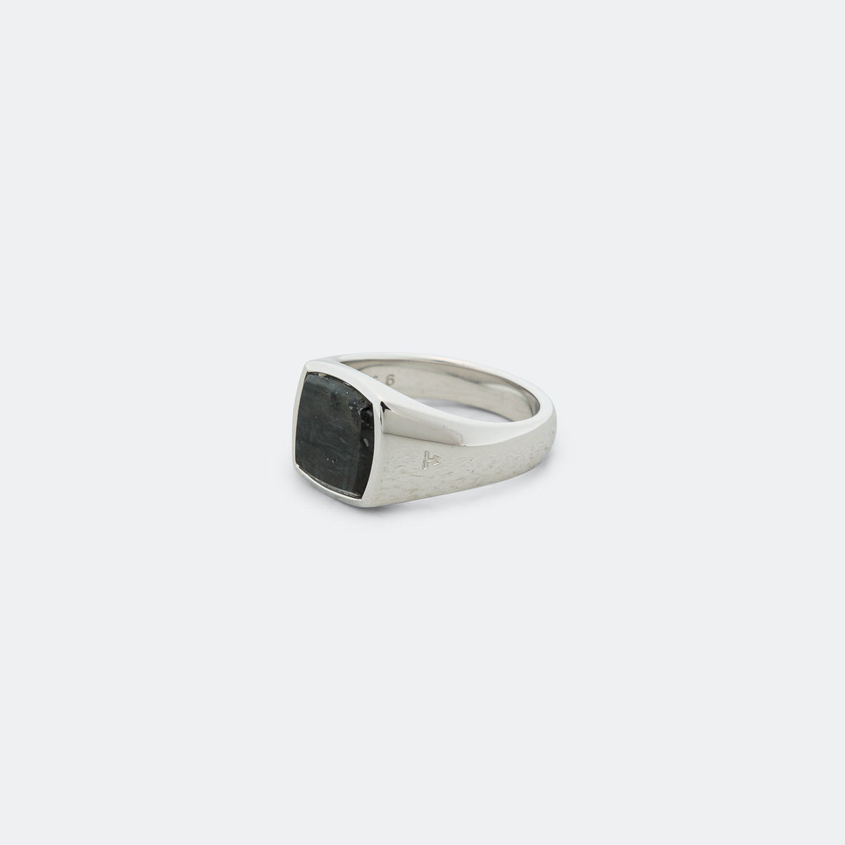 Kay Ring - Black Larkivite/925 Silver | UP THERE