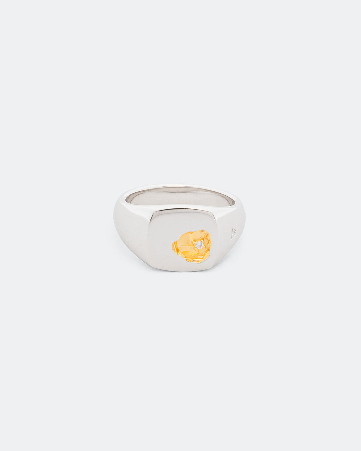 Tom Wood - Mined Ring Small Diamond - 18K Gold/925 Sterling Silver - UP THERE