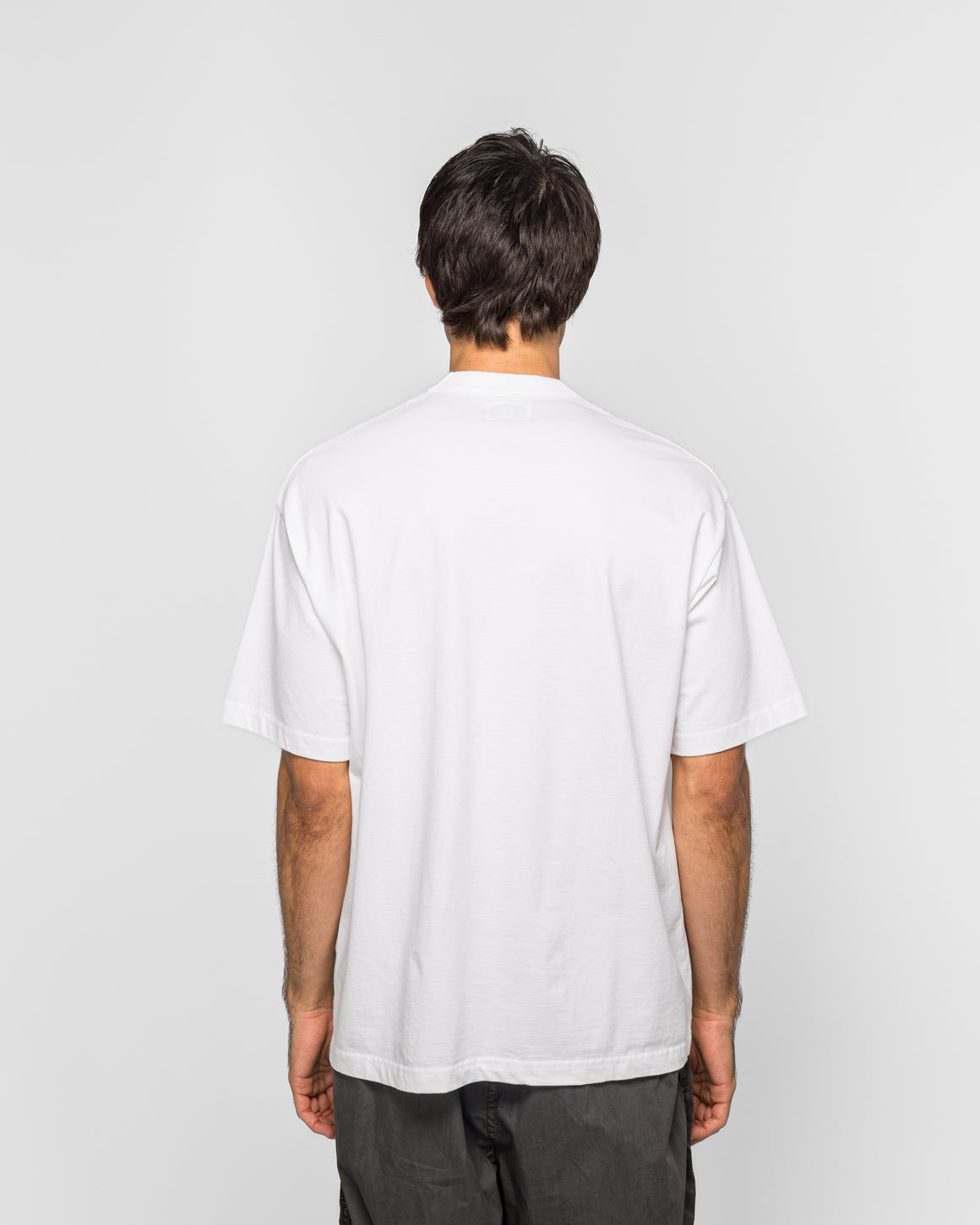 Unlikely - Authentic Graphic Tee BULLDOGS - White - UP THERE