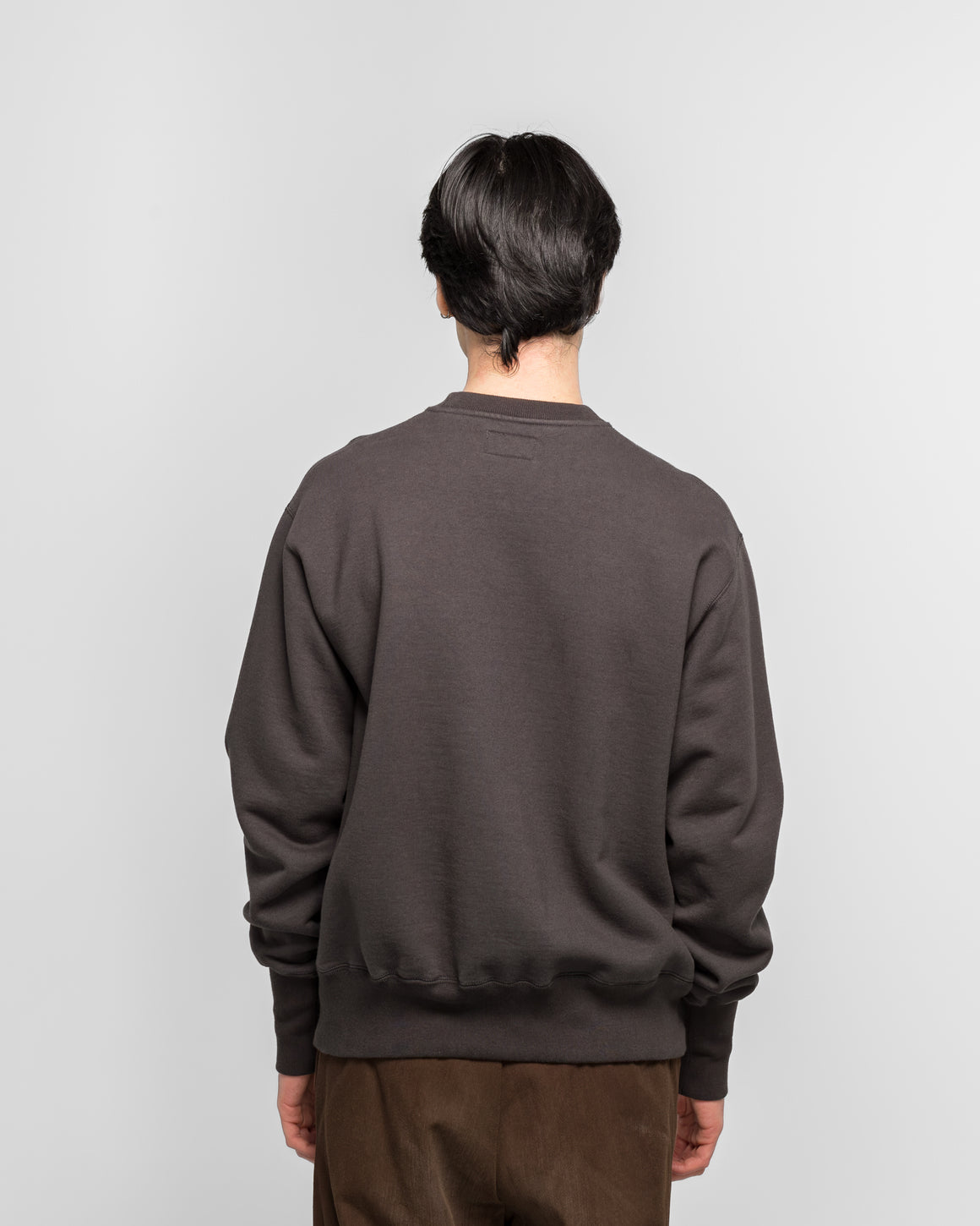 Unlikely - Simple Sweat Crew Empire State - Faded Black - UP THERE