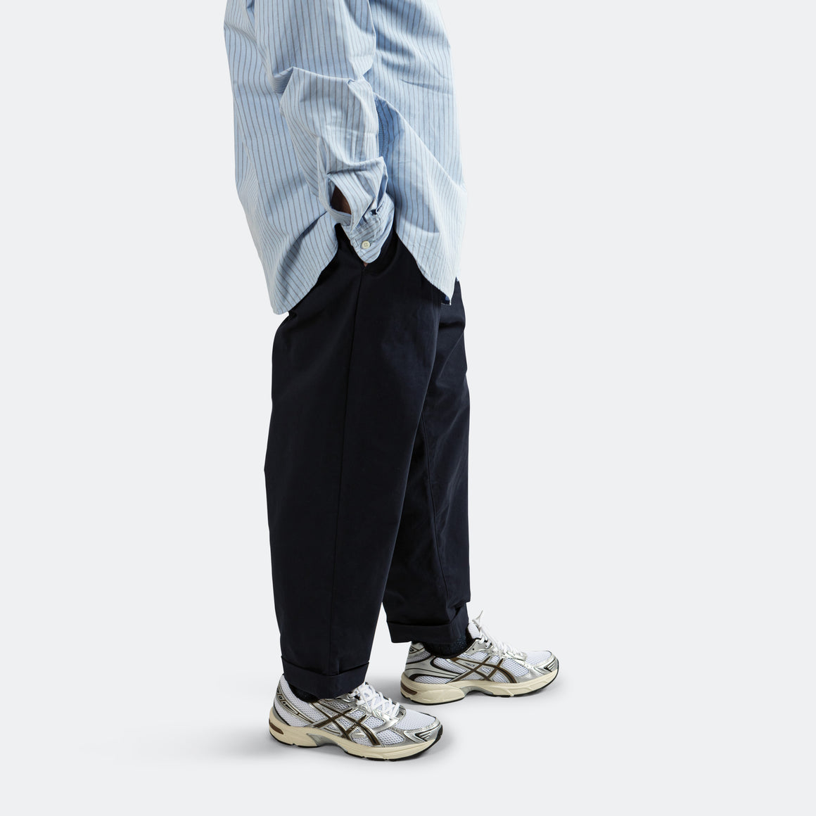 Beams Plus - 2 Pleats Trousers Twill - Navy - UP THERE