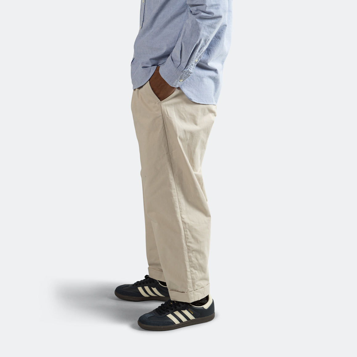 Beams Plus - 2 Pleats Trousers Twill - Cement - UP THERE