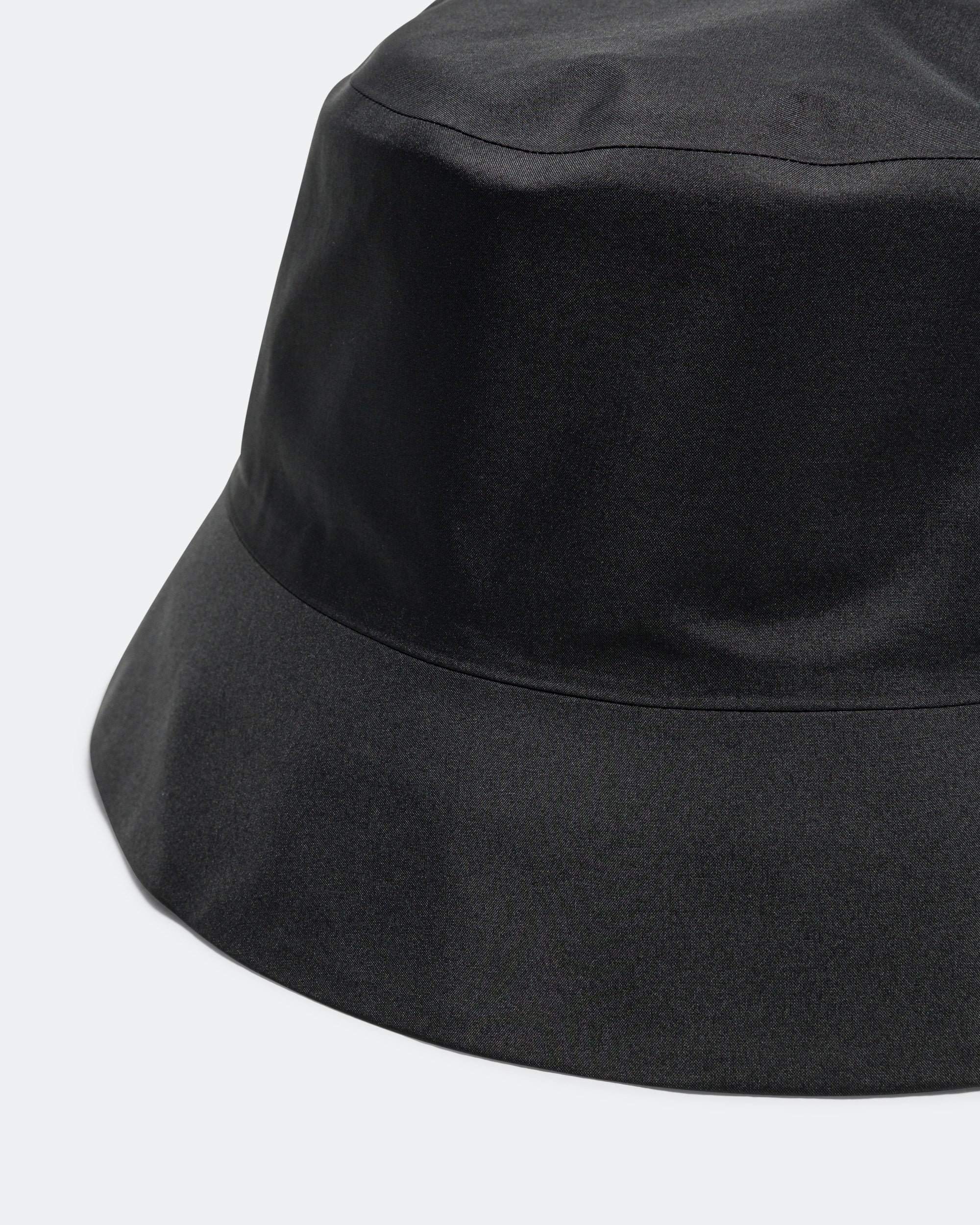 Arc'teryx Veilance Bucket Hat - Black | UP THERE