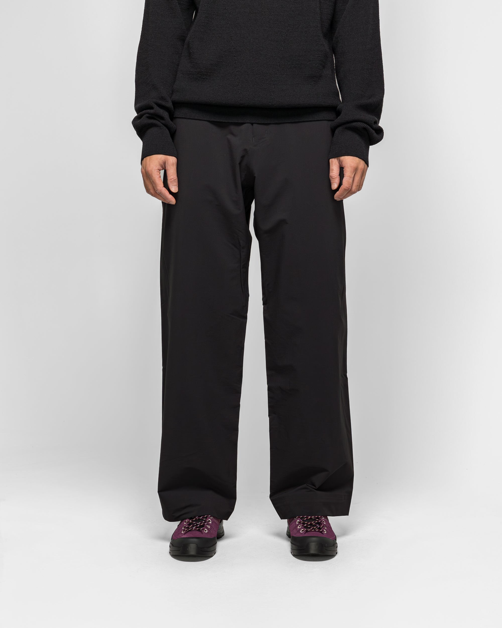 Veilance - Corbel Pant - Black | UP THERE