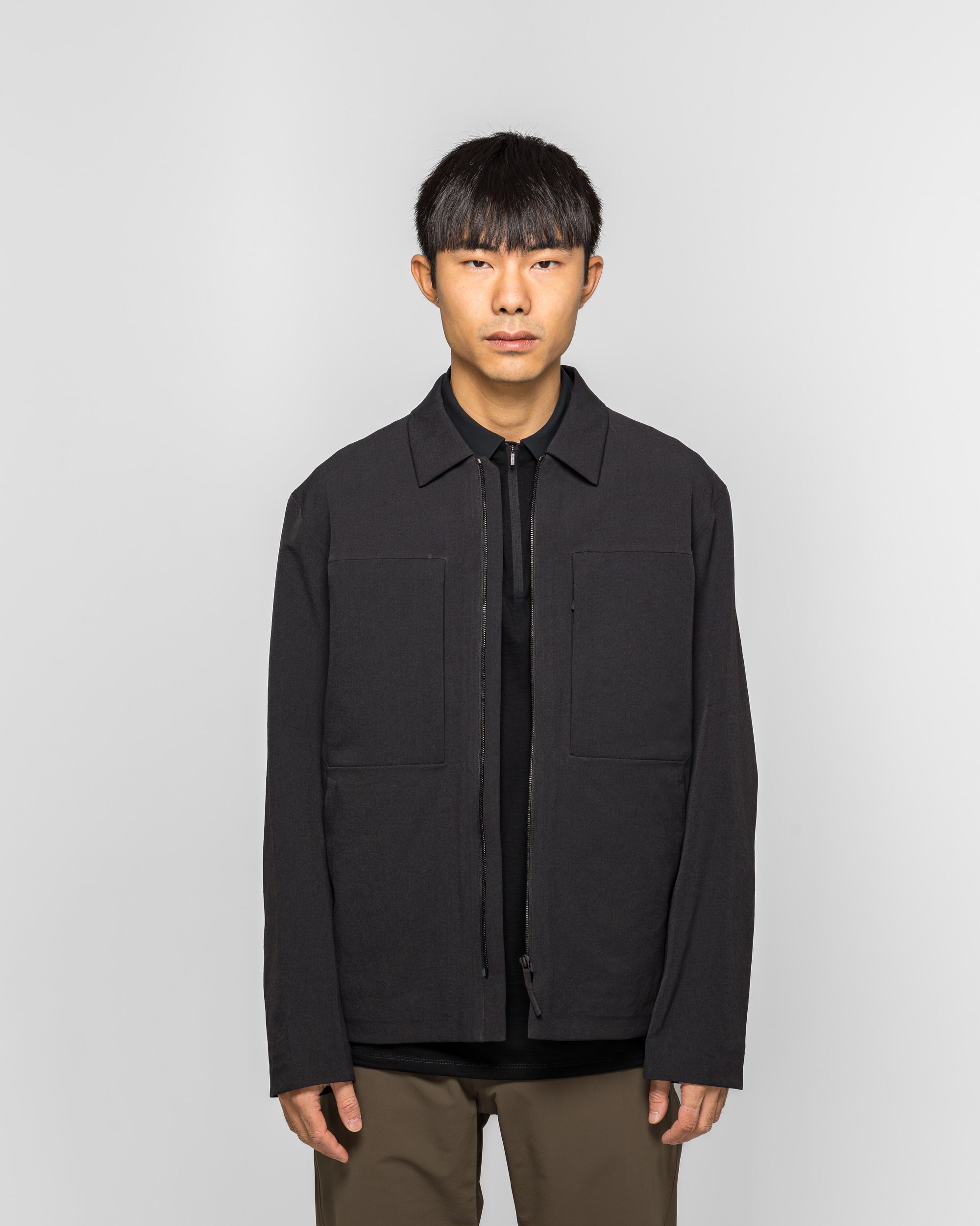 ジャケット・アウター ARCTERYX VEILANCE Mionn is Overshirt Arc'Teryx Veilance - Mionn Softshell Overshirt - Black | UP THERE