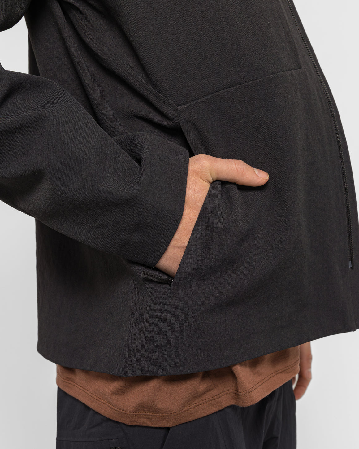 Veilance - Mionn Softshell Overshirt - Black - UP THERE