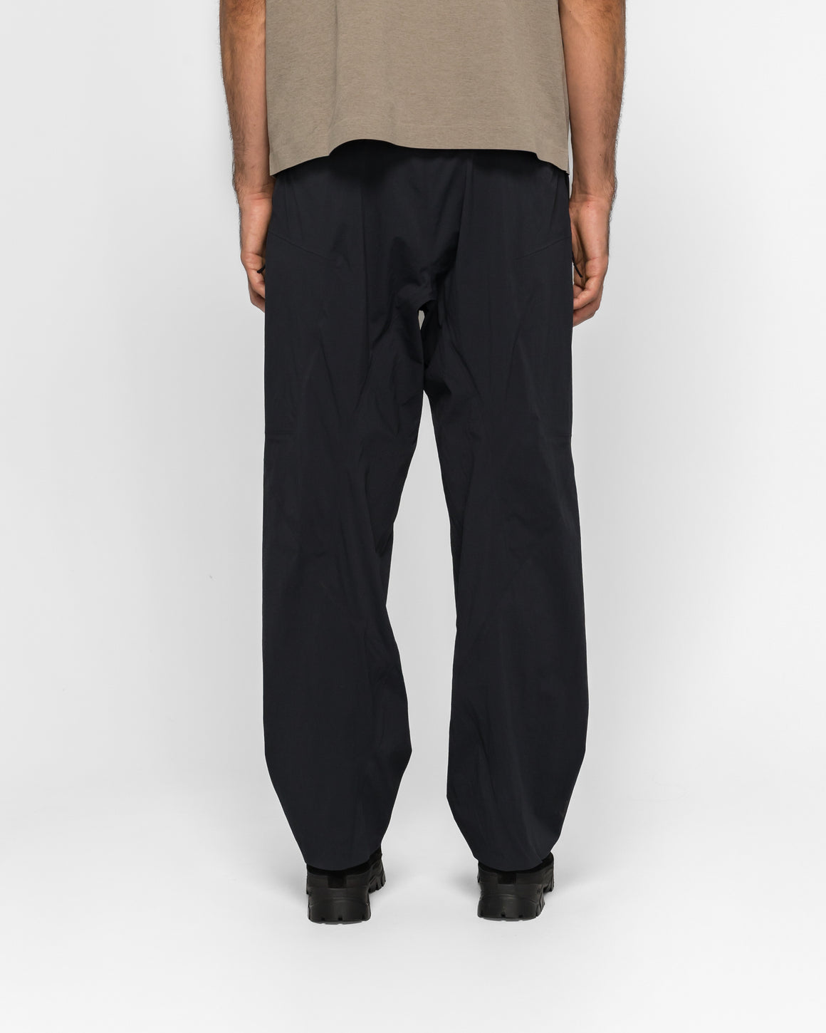 Veilance - Spere Cargo Pant - Black - UP THERE