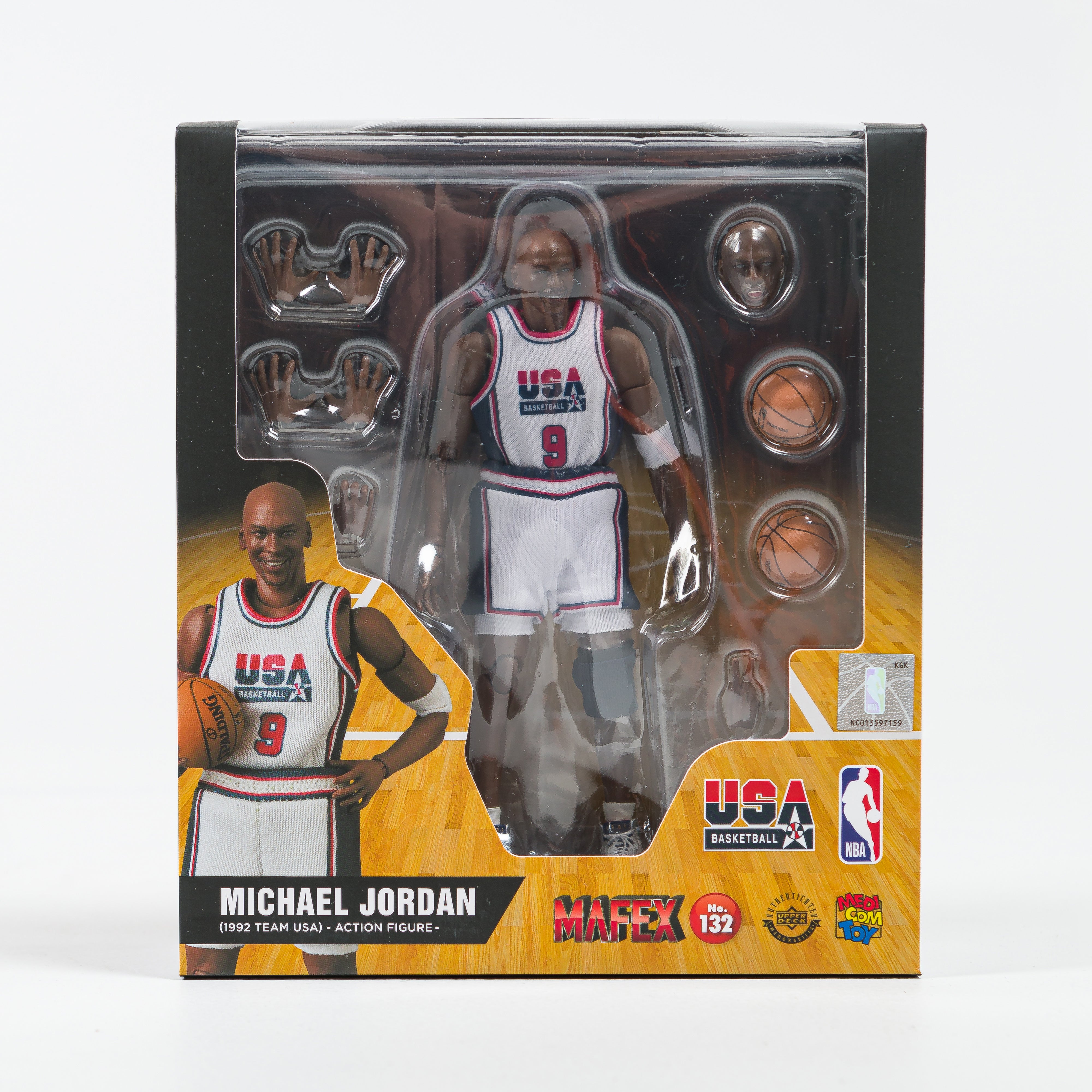 Michael Jordan (1992 Team Usa) MAFEX Figure