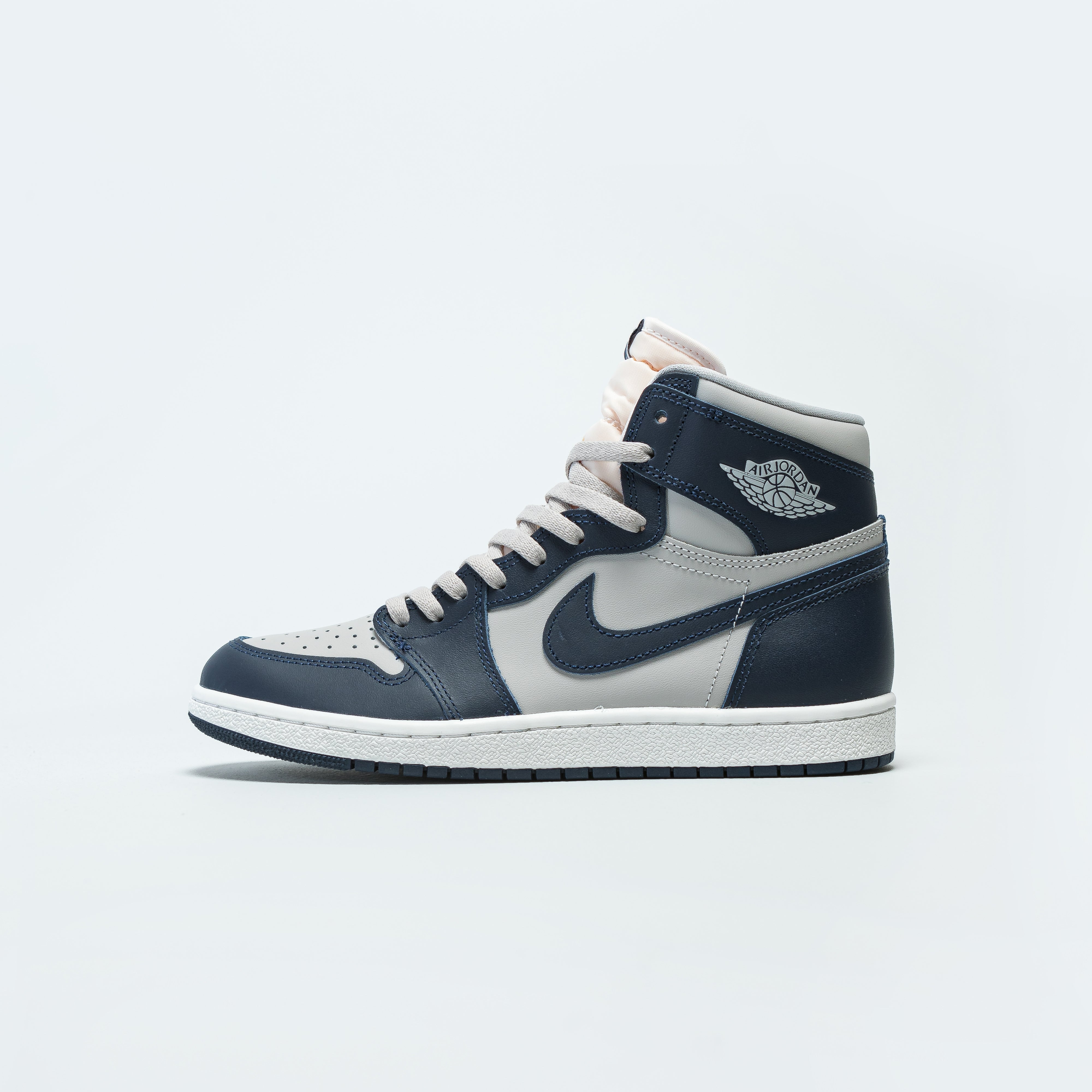 Nike - Air Jordan 1 Hi 85 - College Navy/Summit White-Tech Grey