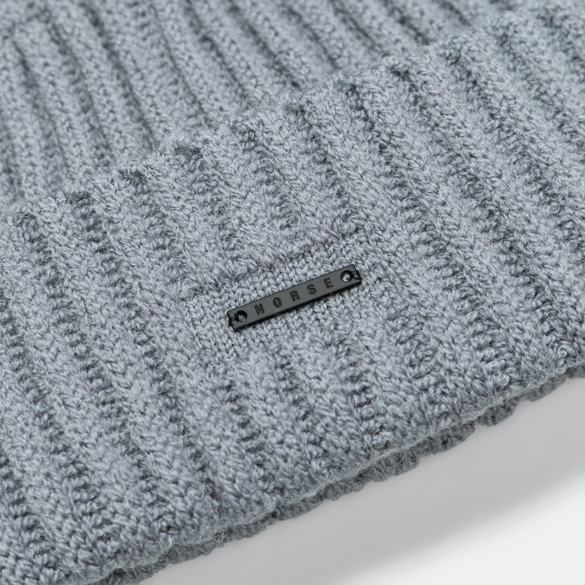 Norse Projects Arktisk - Hybrid Rib Beanie - Warm Grey - UP THERE