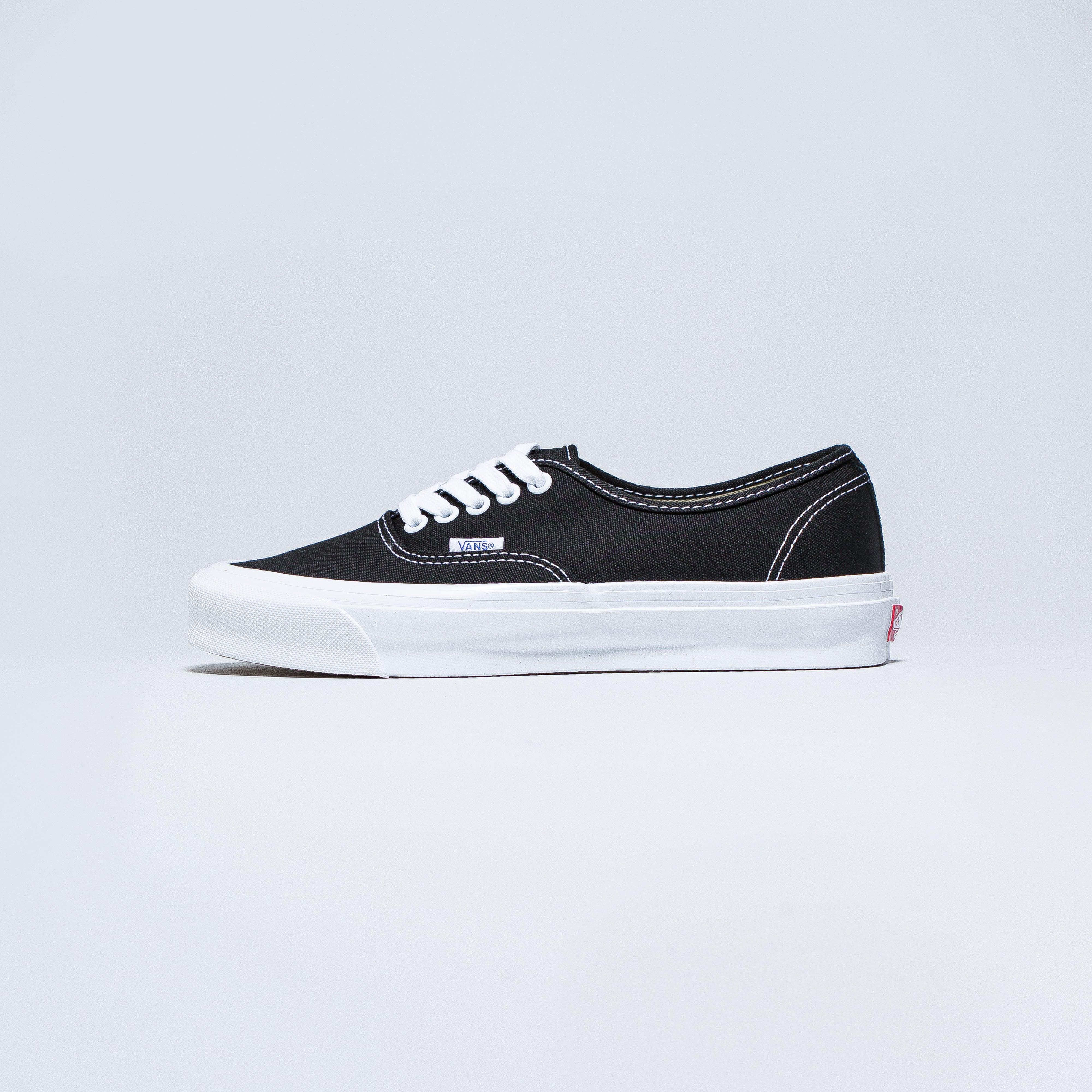OG Authentic LX Black True White